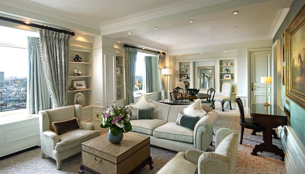 ロンドン・ヒルトン・オン・パークレーンのCLARENCE-SUITE-WITH-EXECUTIVE-LOUNGE-ACCESS