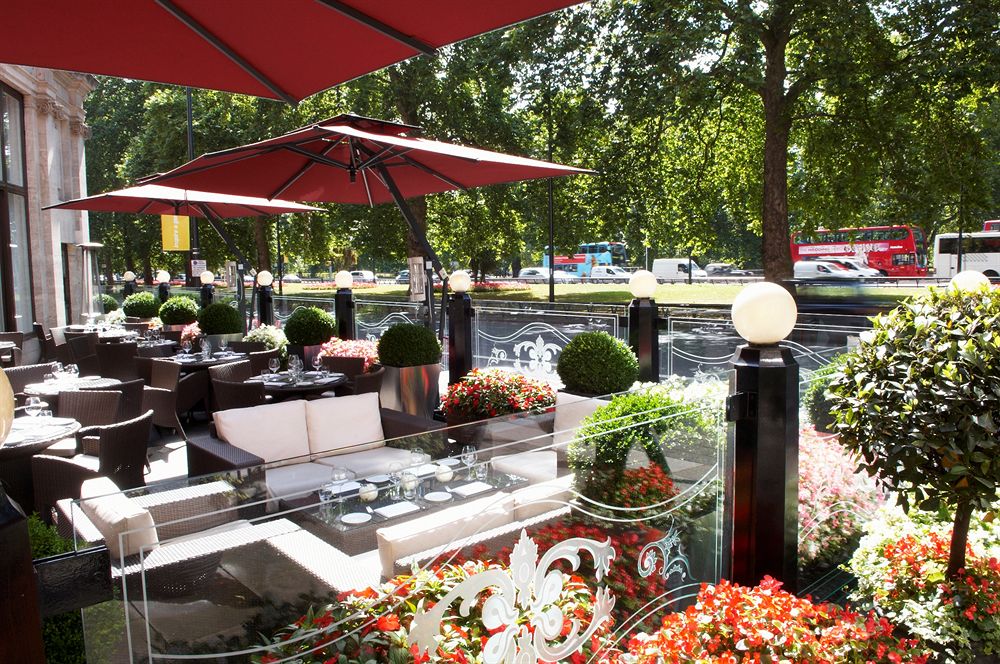 グロブナーハウス・A・JW・マリオット・ホテルの屋外レストラン