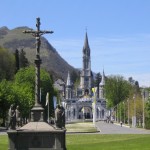 聖母マリア様の泉「命溢れる泉ルルド」