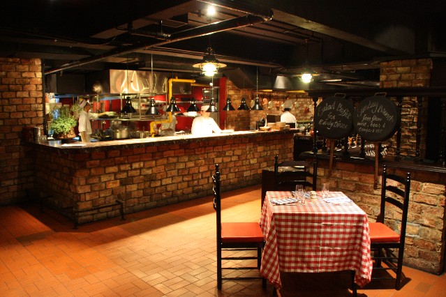 グランド・ハイアット・シンガポール Grand Hyatt SingaporeのPete's Place Italian Restaurant（ピーツ・プレイス・イタリアン・レストラン）