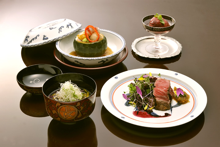 石塀小路 龍吟の料理