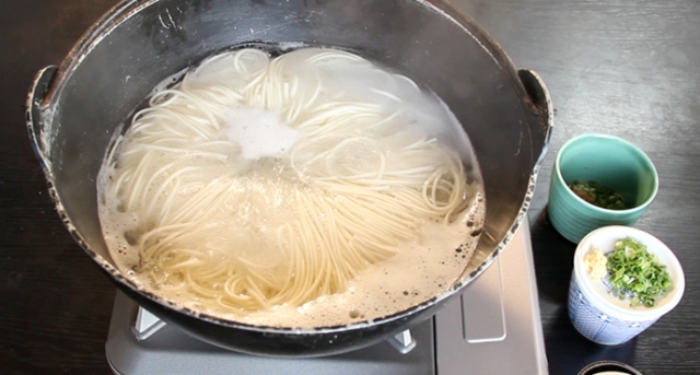 五島うどん地獄炊き