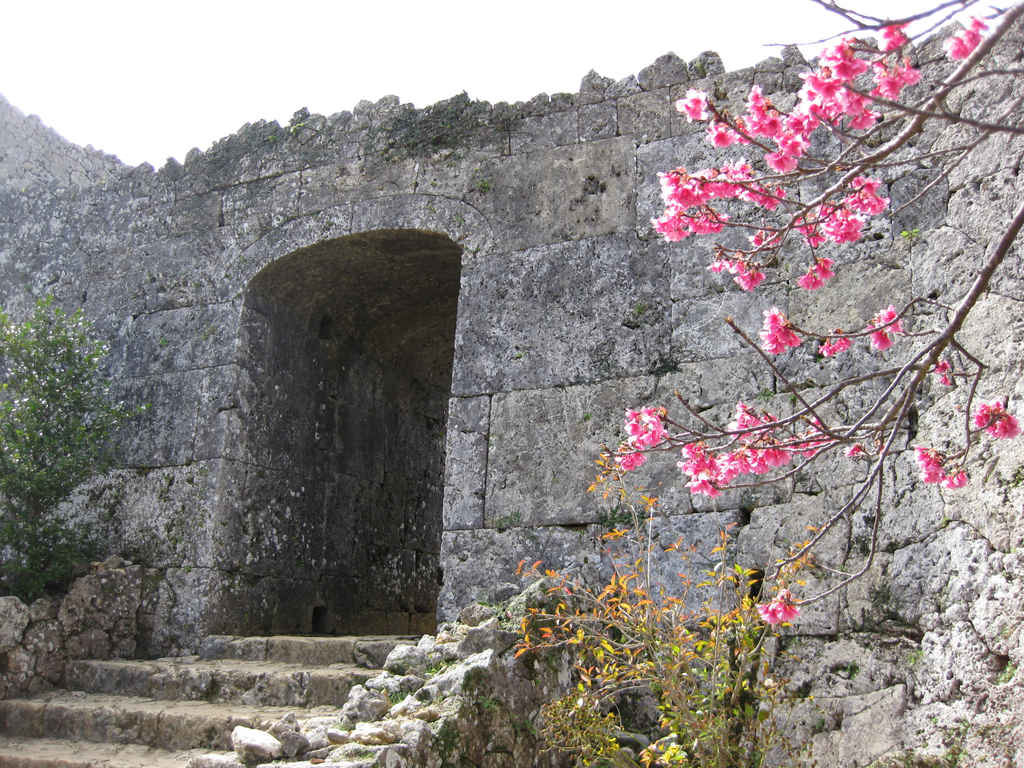 中城城跡・裏門