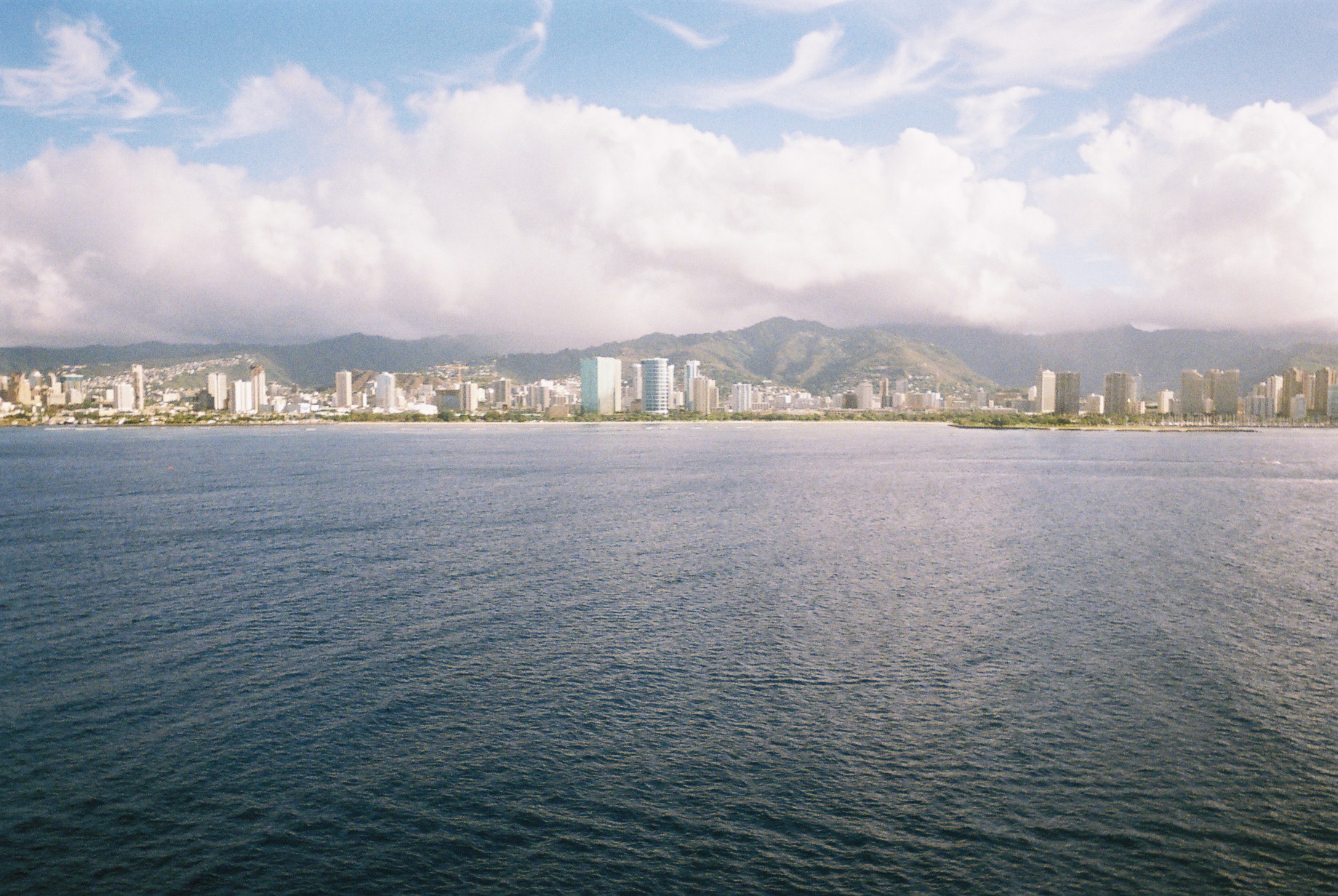 パラセイリング 海からみた景色