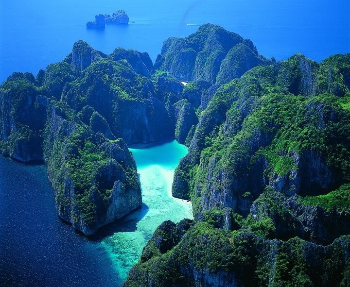 楽園の中の楽園 死ぬまでに必ず行きたいタイの秘境 ピピ島