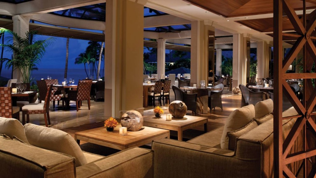 フォーシーズンズ・リゾート・ラナイ・アット・マネレ・ベイ Four Seasons Resort Hawaii, Lanai at Manele Bayのレストラン