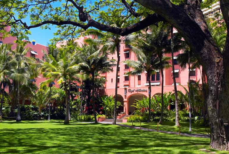 スターウッド グループが誇る オアフのワイキキに位置する５つ星ホテル ザ ロイヤル ハワイアン