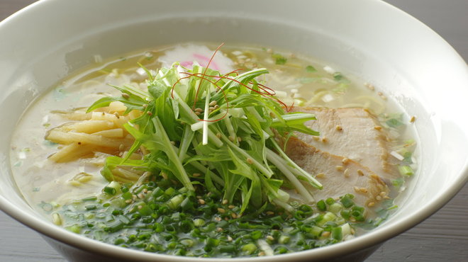 らーめん鷹の羽