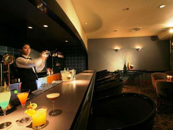 ホテル グリーンタワー幕張のバー