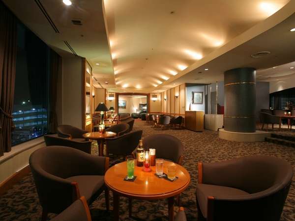 ホテル グリーンタワー幕張のバー