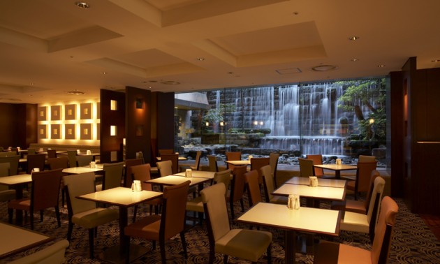 ホテルグランドパレスのレストラン