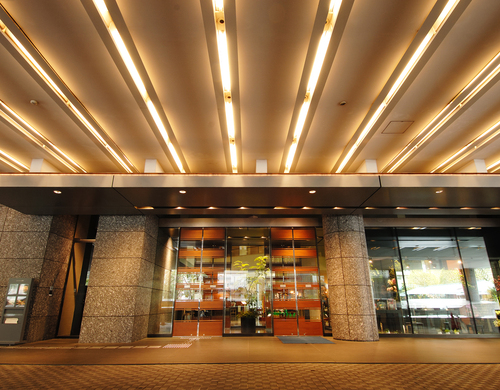 ホテルグランドアーク半蔵門のエントランス