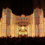 神戸の冬の風物詩！鎮魂と希望の美しき芸術「神戸ルミナリエ」