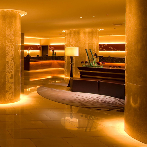 ヒルトン東京のロビー