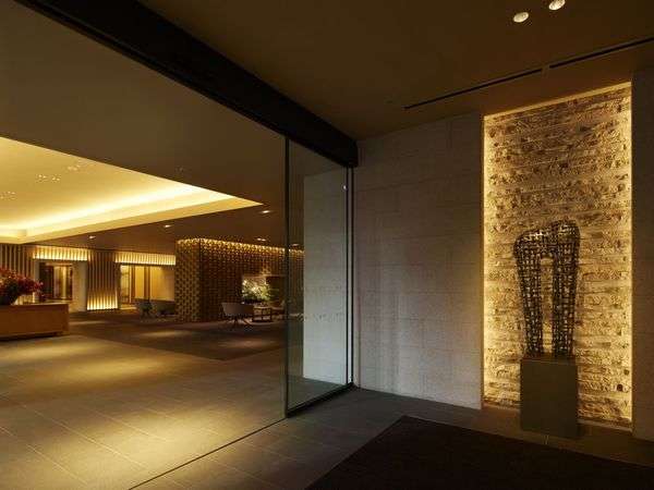 ザ・プリンス さくらタワー東京のエントランス