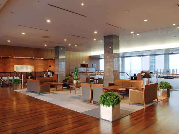 小田急ホテルセンチュリーサザンタワーのロビー