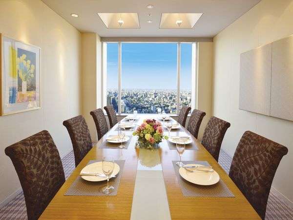 東京ドームホテルのラウンジ