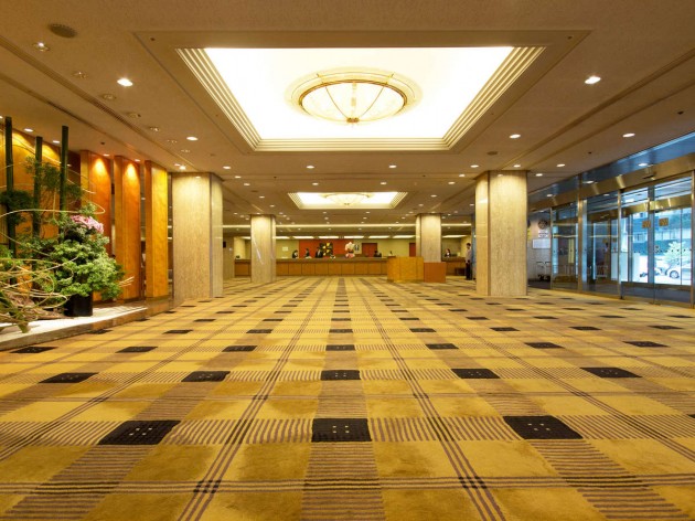 ホテルグランドパレスのロビー