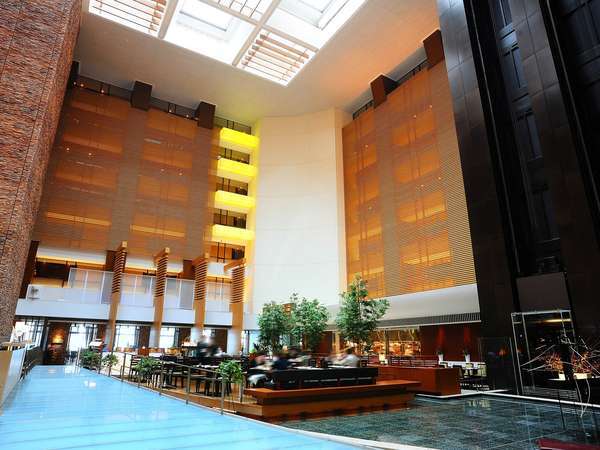 ストリングスホテル東京インターコンチネンタルのロビー