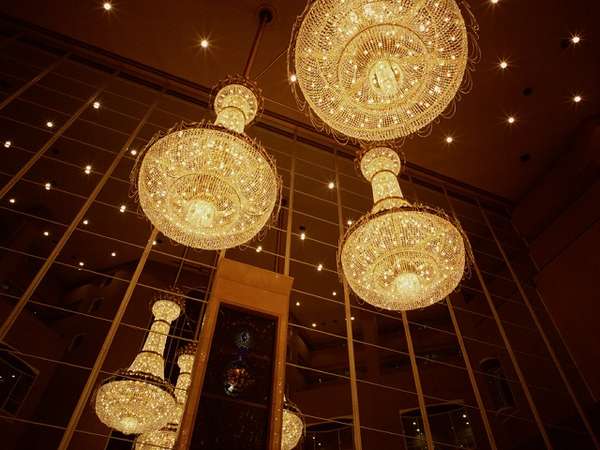 ハイアット リージェンシー 東京のシャンデリア