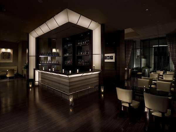 ホテルトラスティ 東京ベイサイドのラウンジバー