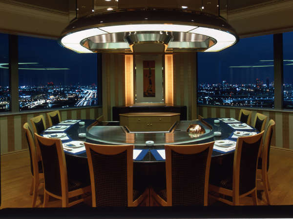 ホテル グランパシフィック LE DAIBAのレストラン