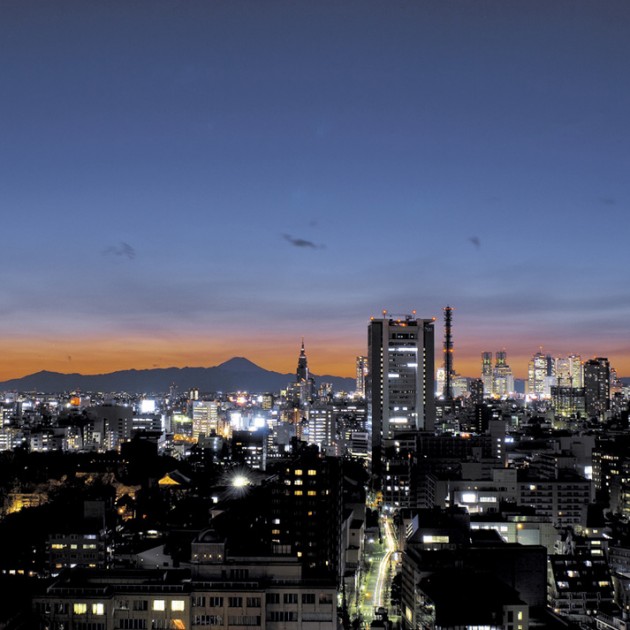 ホテルグランドパレスからの夜景