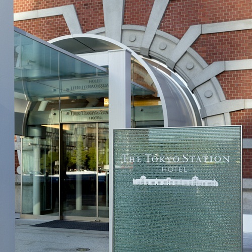 東京ステーションホテルの入り口