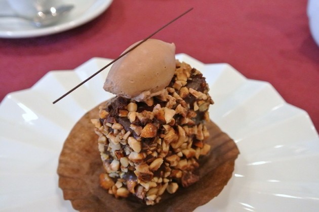 サロン・ド・ロワイヤルのケーキ