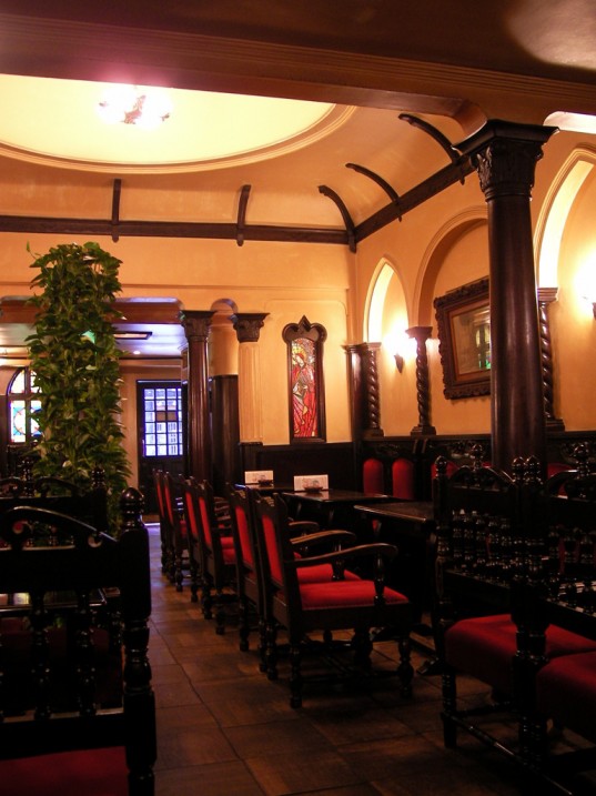 フランソア喫茶室の内装