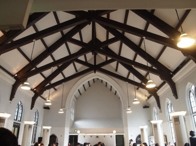 カフェフロインドリーブの内観