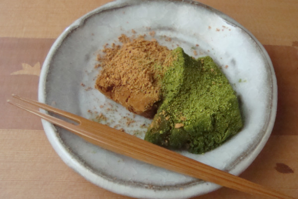 茶洛_わらびもち