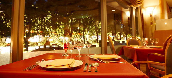 京王プラザホテル多摩のレストラン