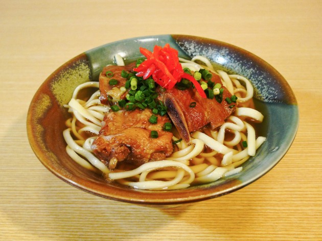 本ソーキそば八重善