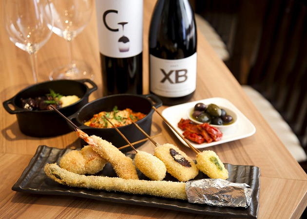 サクサクな薄衣の串揚げ