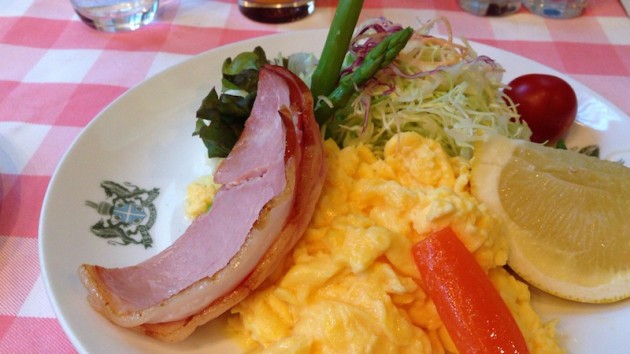 イノダコーヒ本店の朝食