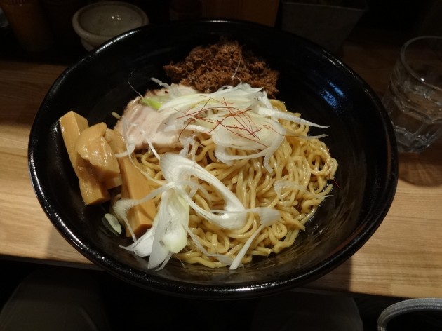 魚骨ラーメン 鈴木さん