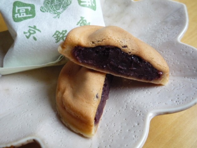 京都お土産：阿闍梨餅