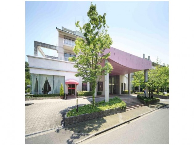 ホテルアジュール　汐の丸の外観