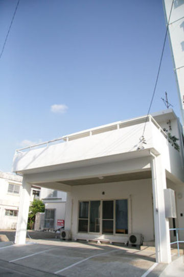 オーシャンフロント沖縄　アネックス外観２