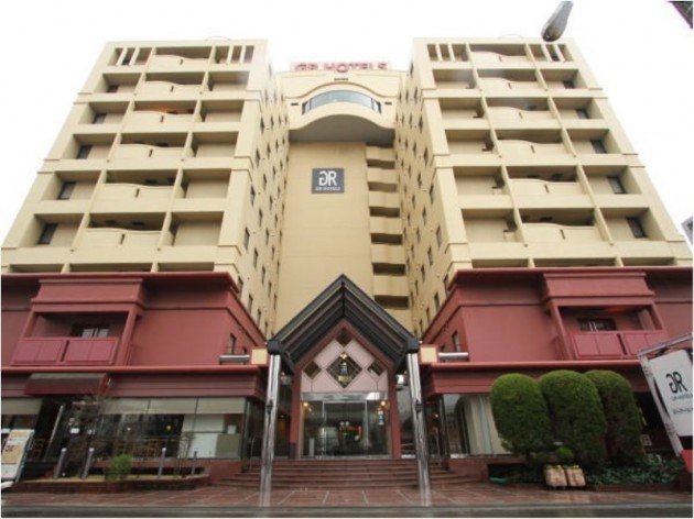 ジーアールホテル江坂の外観