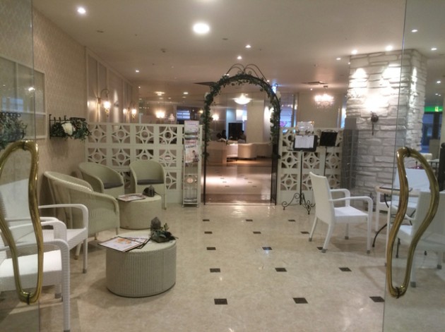 カフェ　ド　ヴォアラ_店内