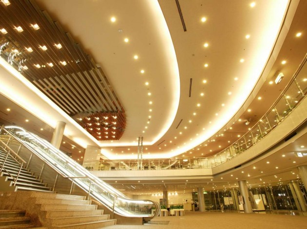 大津プリンスホテル エントランス