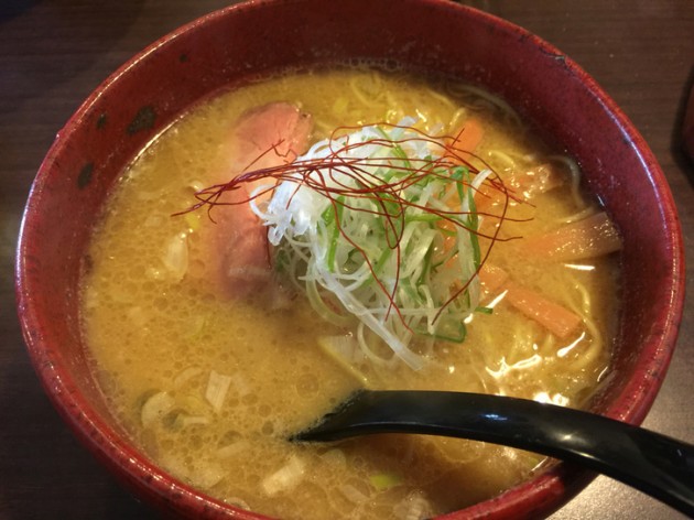 長浜市　梅花亭　ラーメン