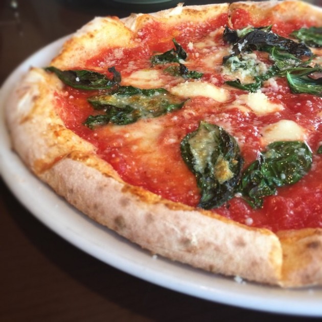 イルフォルノ_ピザ