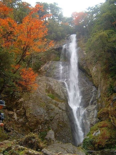 せんだん轟の滝