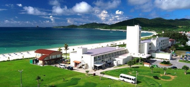 いーふビーチホテル外観