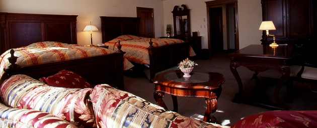 ヘイゼルグラウスマナー：部屋