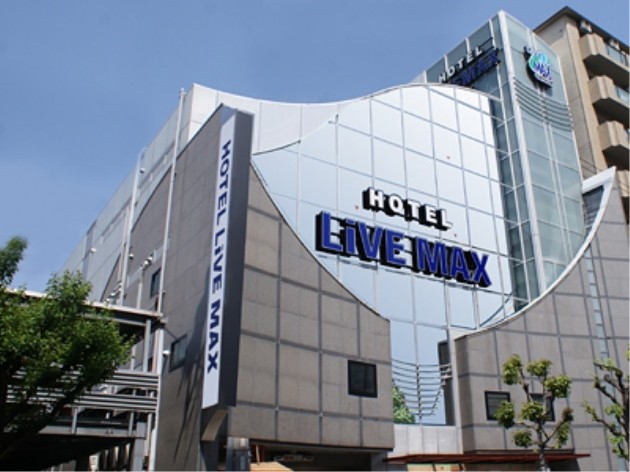 ホテルリブマックス江坂の外観