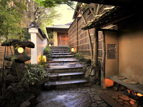 ぎおん畑中の外観